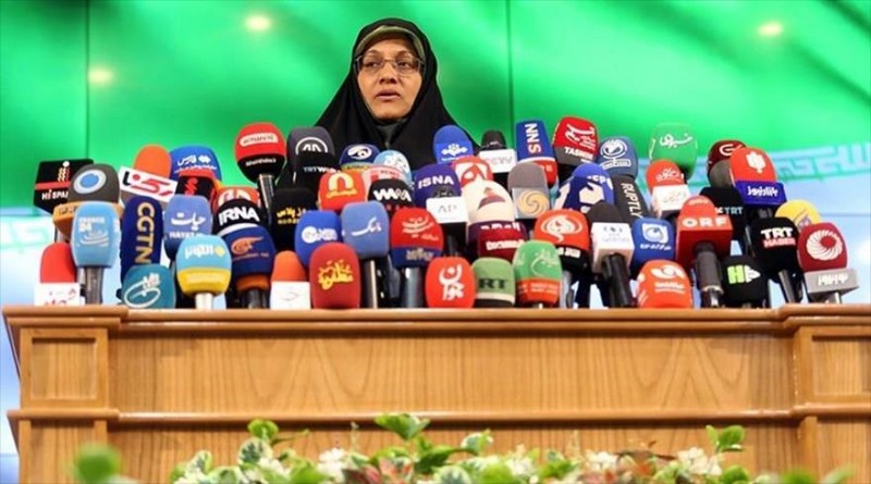 Zohreh Elahian, primera mujer candidata en las elecciones de Irán 2024