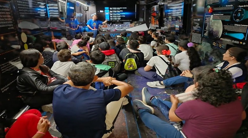 Jornada astronómica protagonizan estudiantes de Mérida