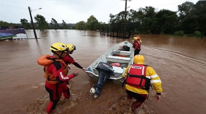 Sube las cifras de fallecidos por las inundaciones en sur de Brasil
