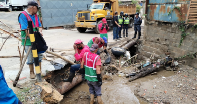 Operación limpieza se despliega en Caracas para recolectar desechos sólidos