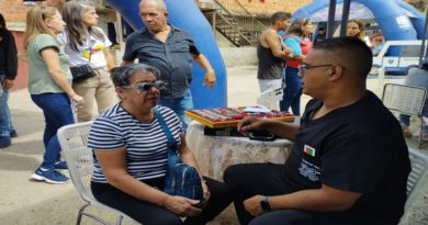 Pueblo de San Pedro de Los Altos en Miranda recibe atención médica