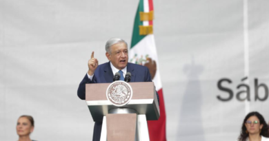 Presidente de México critica intervención estadounidense en asuntos exteriores