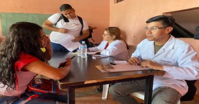 Reinauguran consultorio médico La Esperanza II en La Guaira