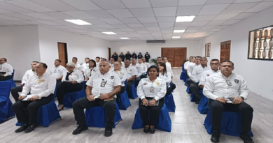 Realizan conversatorio sobre el Basamento Legal y Tipo Penal en las Investigación