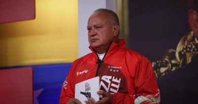 Cabello exhorto mantenerse alerta ante pretensiones de la derecha de gritar fraude