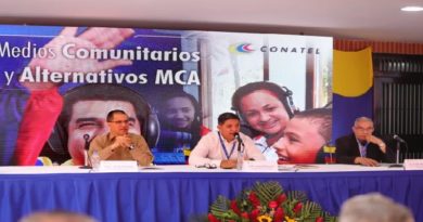 Otorgan títulos administrativos a medios comunitarios y alternativos del país