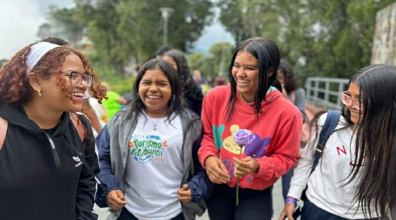 Estudiantes conocen bondades de Miranda con programa de turismo