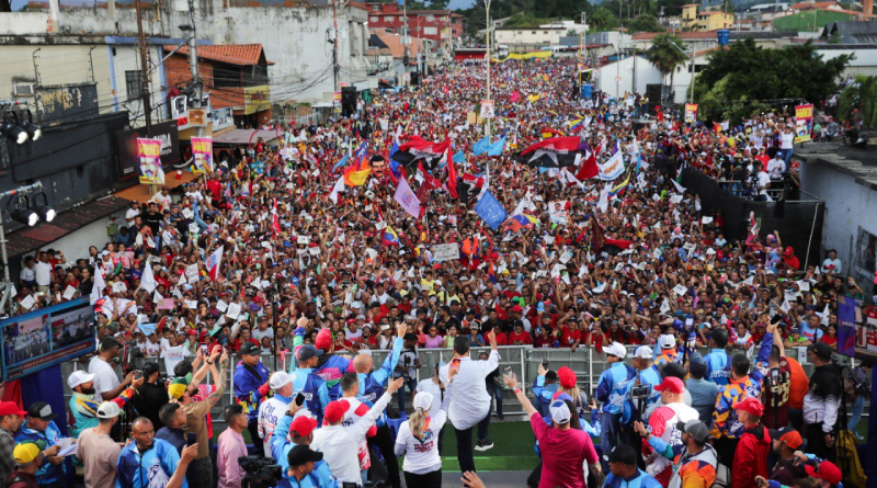 Candidato Nicolás Maduro denuncia campaña de desinformación por parte de El Pais y CNN