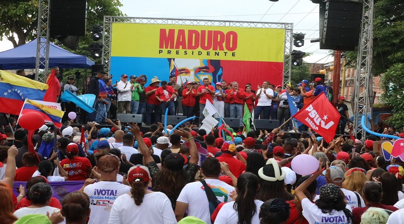 Mario Briceño Iragorry se movilizó en respaldo del presidente Nicolás Maduro