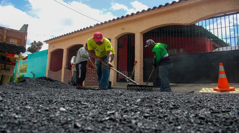 Plan de Asfaltado optimiza vías de Samancito en Samán de Güere