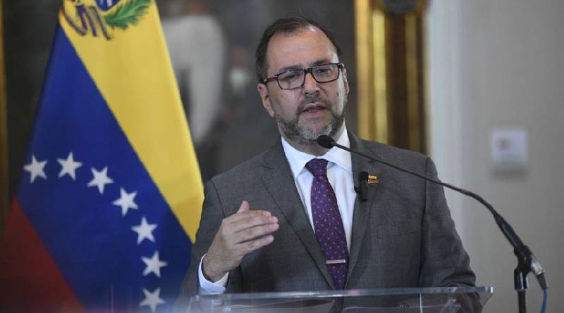 Ministro Gil: Planes fascistas para desconocer victoria popular fracasarán