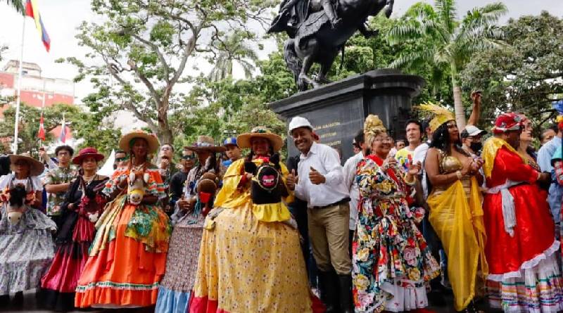 Cultores y cultoras expresan su apoyo al candidato Nicolás Maduro
