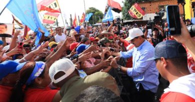 Pueblo de San Fernando demuestra apoyo al candidato Nicolás Maduro