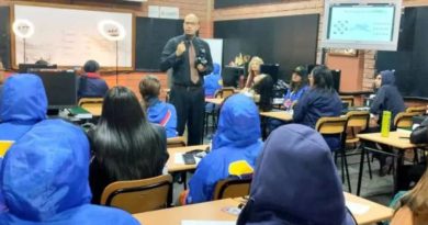 Dictan taller fotográfico del Cenaf en VTV