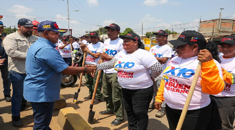 Brigadas de Soluciones del 1x10 matienen jornadas de saneamiento en el Zulia