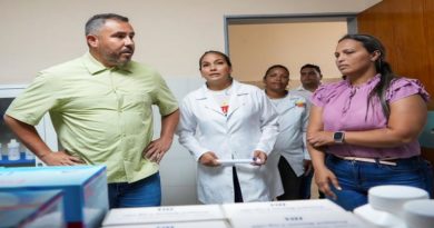 Entregan renovado CDI Diego Salazar de Peñalver en Anzoátegui