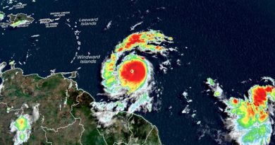 Suspenden vuelos hacia Los Roques por paso del huracán Beryl