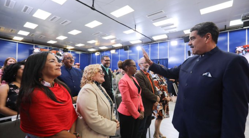 Jefe de Estado destaca la masiva participación del pueblo durante el simulacro electoral