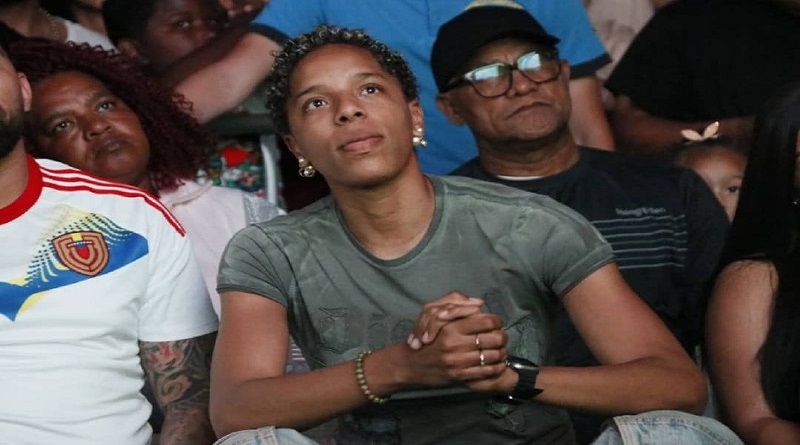 Yulimar Rojas disfrutó del triunfo de la Vinotinto desde Plaza Venezuela