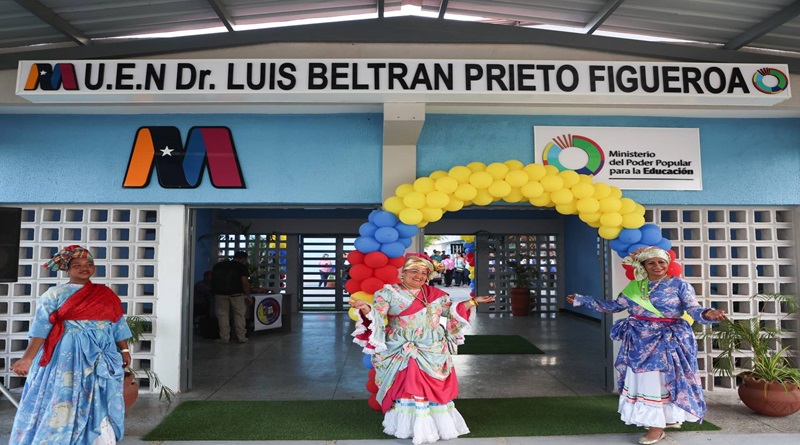 Reinaugurada U. E. N “Luis Beltrán Prieto Figueroa” en Bolívar a través del 1x10