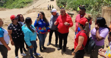 Realizan entrega de materiales para la recuperación vial del sector Paso Malo