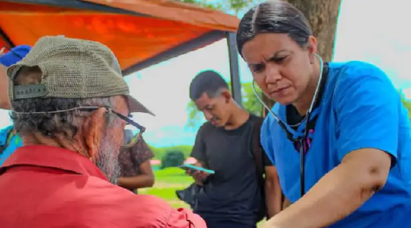 Profesionales de la salud brindan atención a familias de Guárico