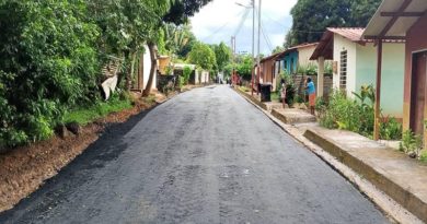 Asfaltan 600 metros de vialidad en Valle Guanay de Amazonas