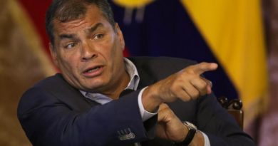 Correísmo piensa en un frente de salvación nacional