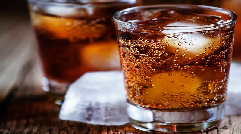 Estudio revela consumo masivo de bebidas azucaradas en jóvenes
