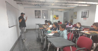 Imparten segundo taller de caricaturas en la Cinemateca Nacional