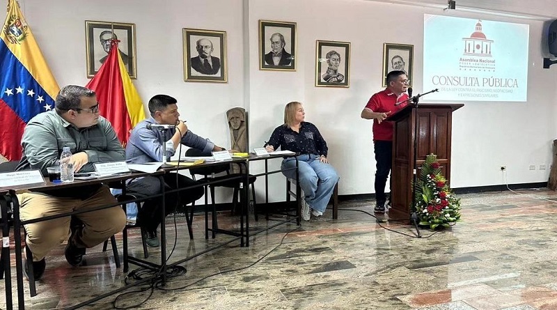 Municipio Zamora de Miranda se integra al debate contra el fascismo