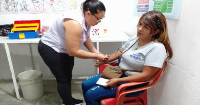Jornada de salud atiende a habitantes del municipio Paz Castillo en Miranda