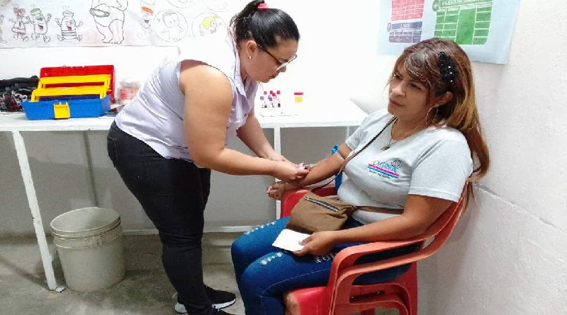 Jornada de salud atiende a habitantes del municipio Paz Castillo en Miranda