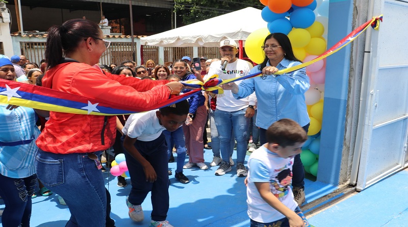 Reinauguran Instituto de Educación Especial Nacional Virgen de Belén en San Mateo