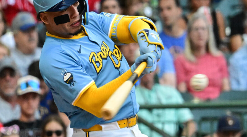 William Contreras comandó el triunfo de Milwaukee