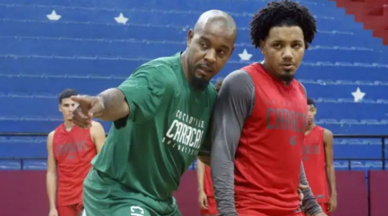 Luis Flores no seguirá como coach de Cocodrilos de Caracas