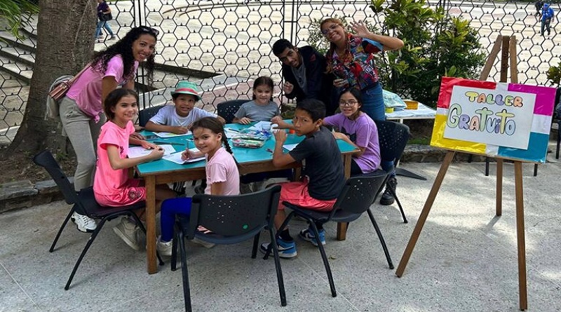 Taller "una excusa para dibujar" afloran creatividad en jóvenes