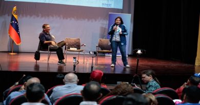 Ministra Jiménez insta a establecer nuevos ecosistemas para consolidar la paz