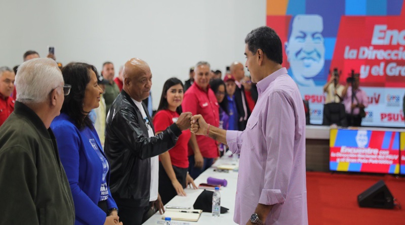 Presidente Maduro insta a construir tres anillos de fuerza para construir el socialismo
