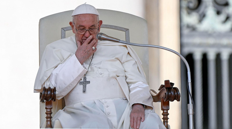 Papa advierte que quienes repelen sistemáticamente a migrantes comenten un pecado