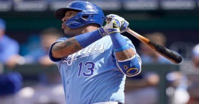Salvador Pérez supera las 100 remolcadas en triunfo de Kansas City