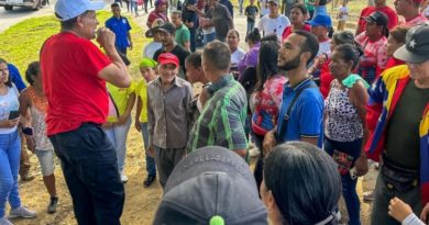 Gobernador Gilberto Pinto acuerda finalizar proyectos en Cajigal