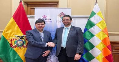 Venezuela y Bolivia fortalecen cooperación en materia educativa