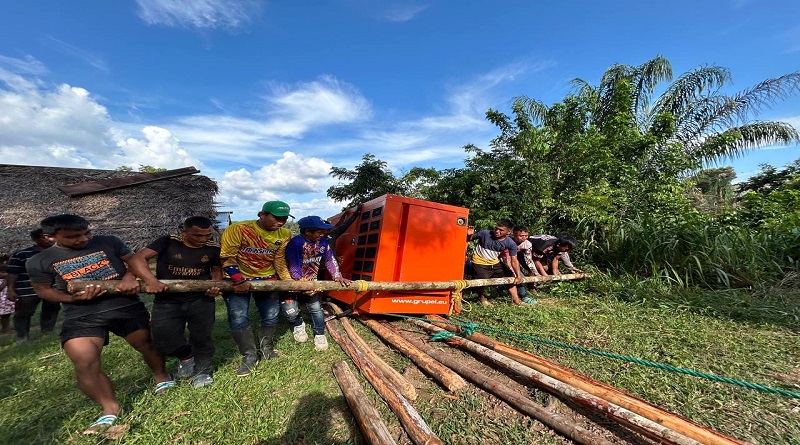 Entregan plantas eléctricas a comunidades indígenas de Amazonas
