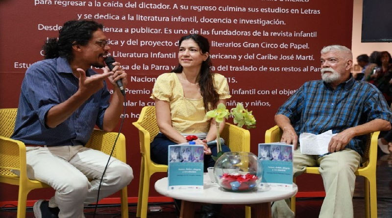Bautizado el libro "Amor, Dolor, Alegría y Revolución"