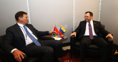 Canciller Gil afianza relaciones con homólogos de Belarús, Granada y Barbados