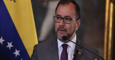 Canciller Gil condena silencio ante transgresión de EE.UU. a los derechos humanos