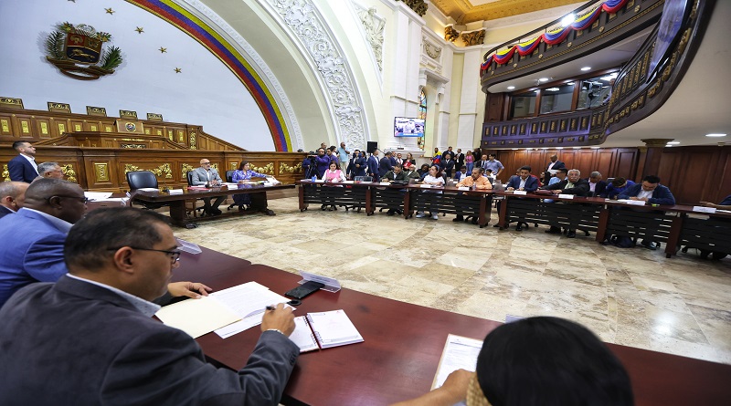 AN evalúa agenda legislativa en reunión de la Comisión Consultiva