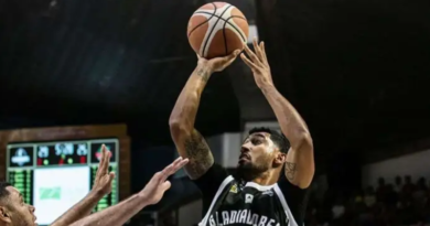 Gladiadores se llevó el primero de la final en Margarita