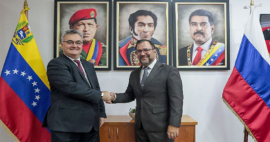 Venezuela y Rusia promueven cooperación económica para desarrollo de los pueblos